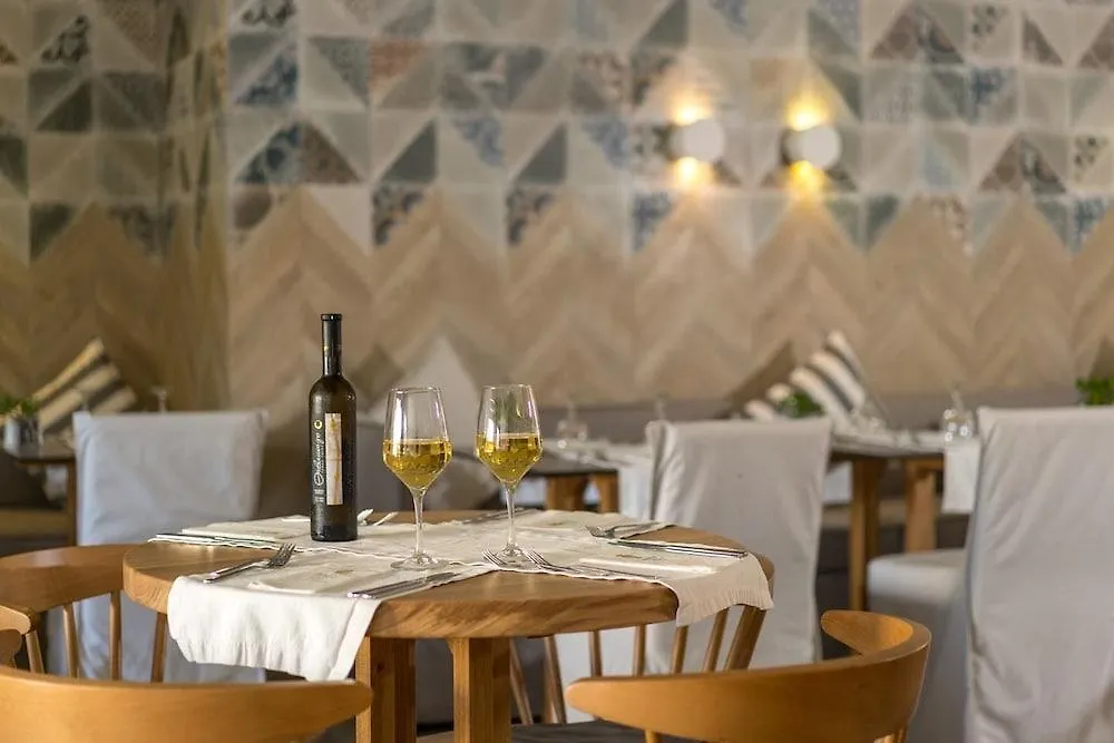 Nefeli Hotel Platanias