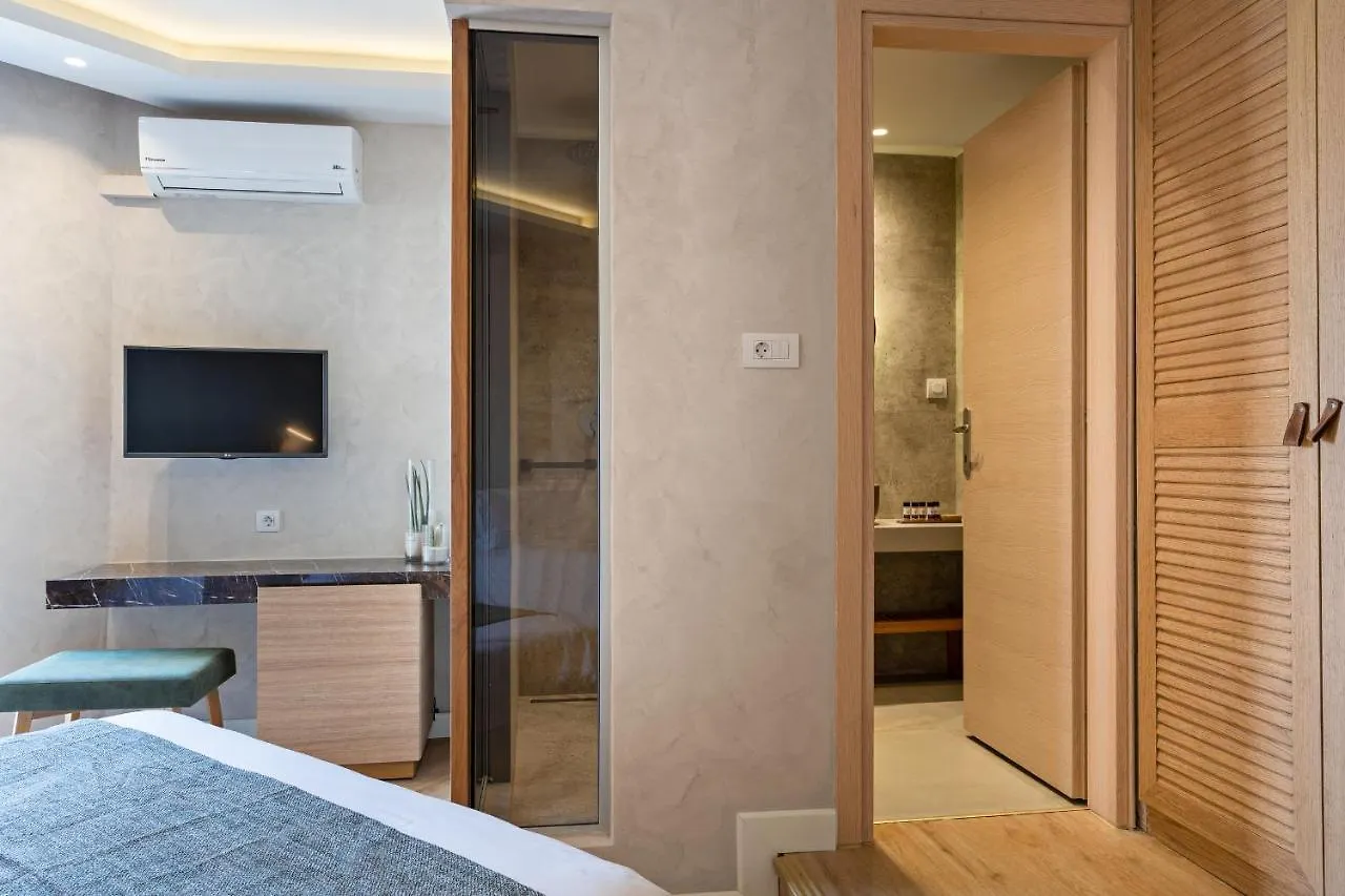 ****  Nefeli Hotel Platanias Grecia