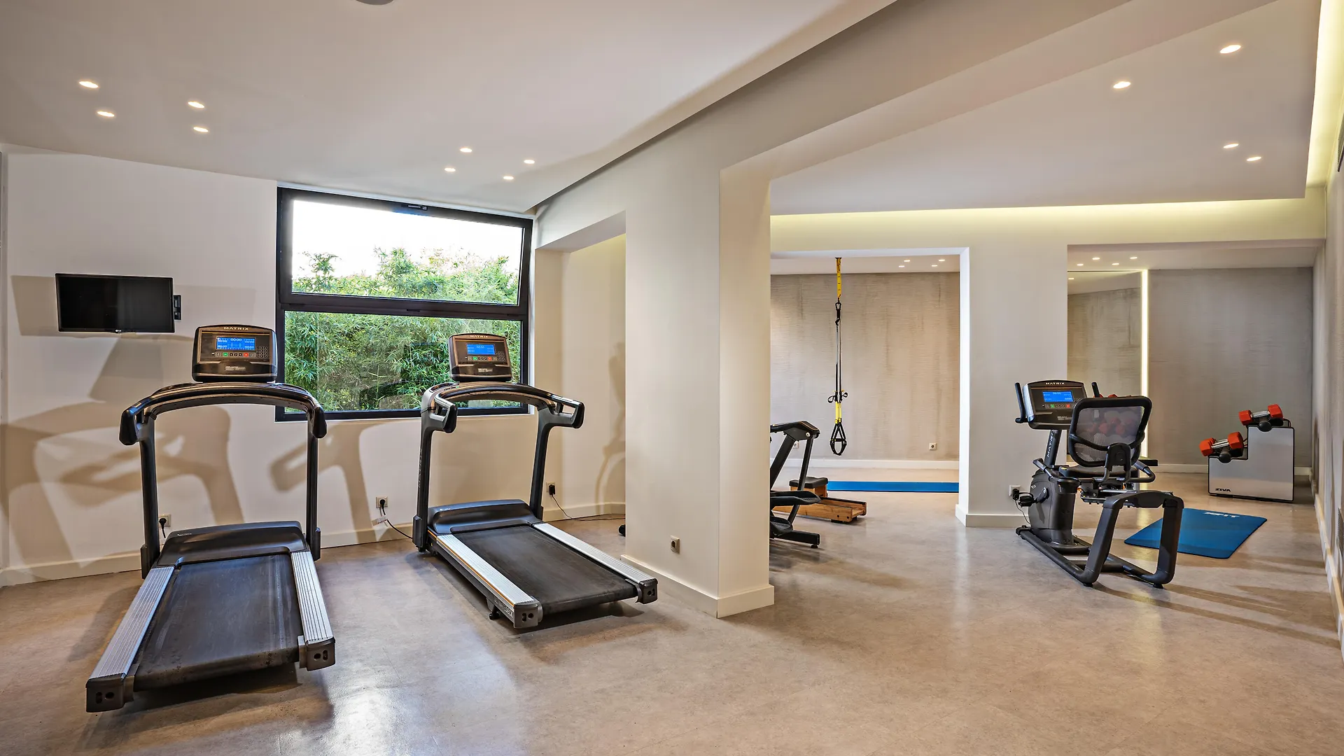 פלטאנס Nefeli Hotel